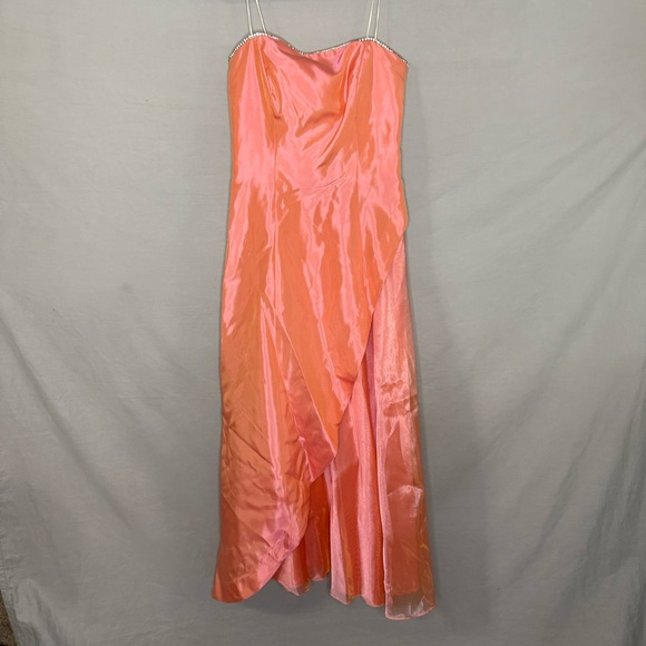 Vintage Y2K Morgan & Co Coral Prom Dress 5 Taffeta Strapless Iridescent Peach